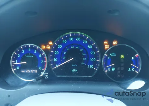 2010 Toyota Sienna Le from USA, damaged, VIN 5TDKK4CC6AS326531